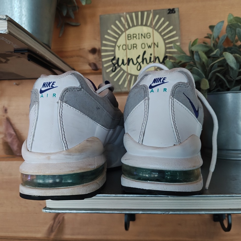 wmns air max 95 wm 336620-100‎ purple hornets colorway size US 6.5 UK 4 2010 - Picture 3 of 7